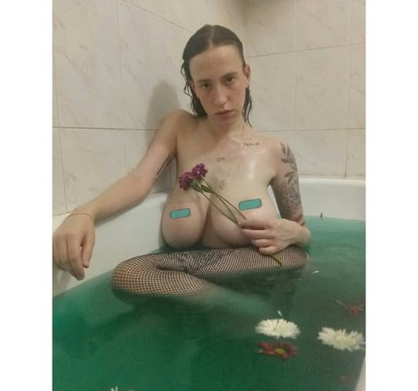 vollbusige brünette onlyfans exklusive hübsche galerien