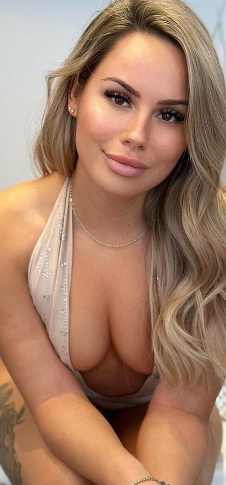 Belle Emmanuelle schauspielerin galerien