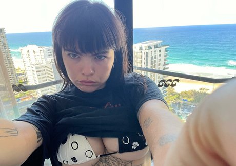 latina solo onlyfans nackten bilder