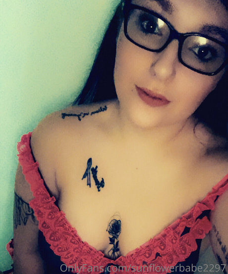 sunflowerbabe2297 heiße kostenlose foto