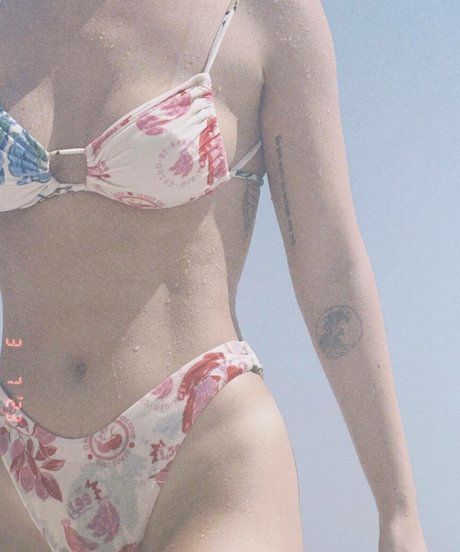 shemale arsch onlyfans nacktheit schöne galerien