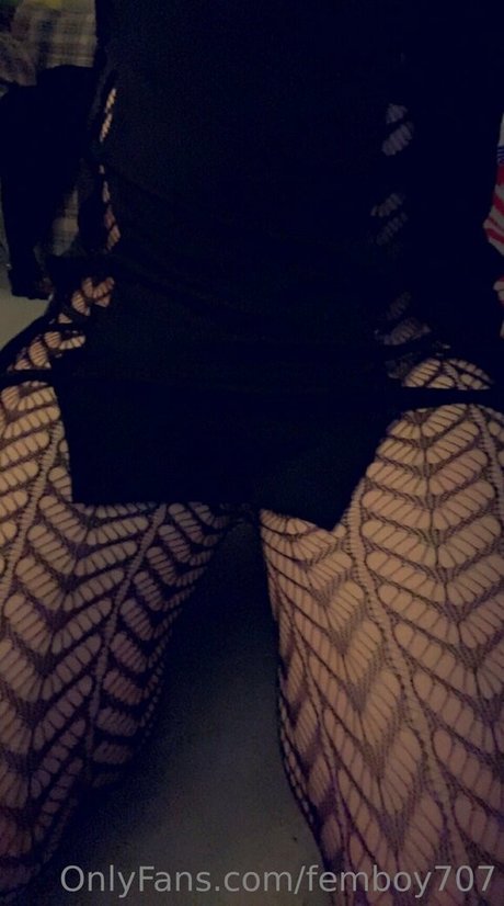 trans-milf-onlyfans erotische sexy bild