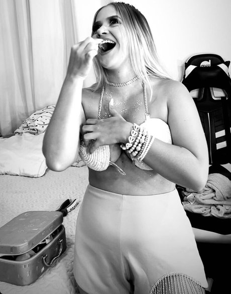 Laurinhafeer erotische kunst galerien