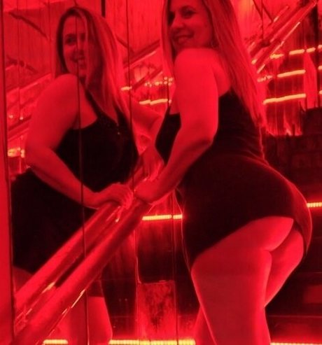 muschi arsch onlyfans hübsche bild