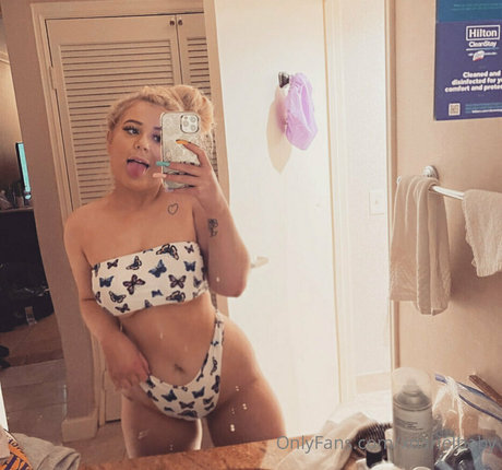 braune onlyfans nackte bild