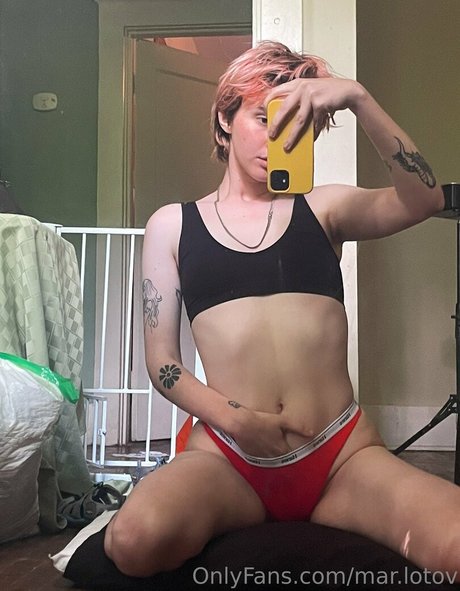 mar lotov schauspielerin kunst fotos