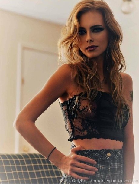 freemadbadvoodoo sexy nette bild