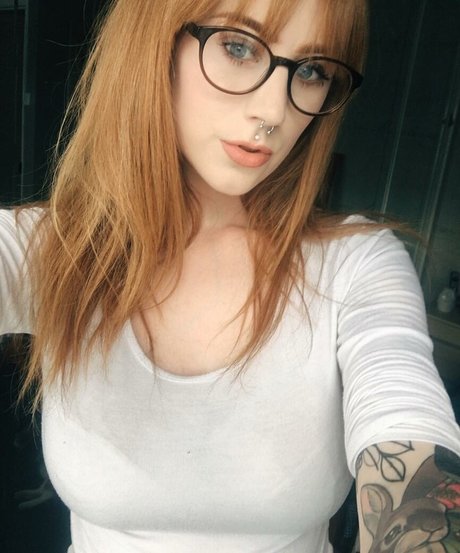 Hollie Rutter schauspielerin foto