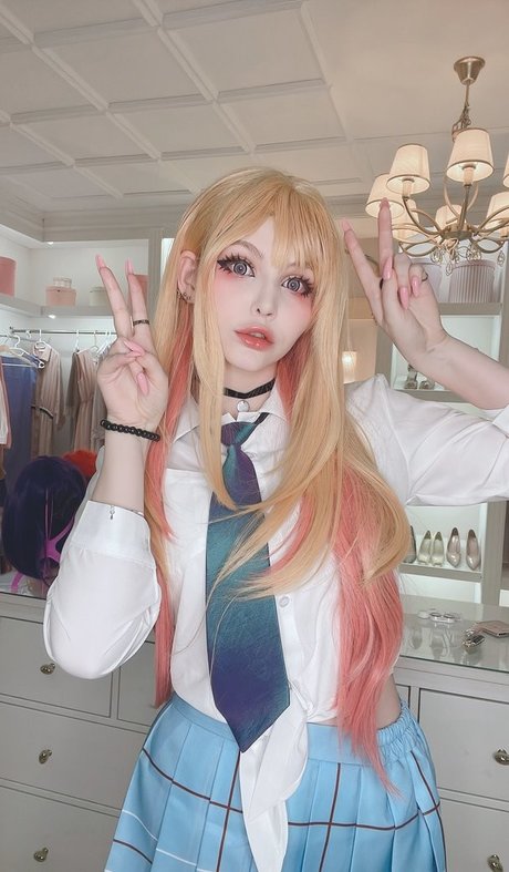 Tsuki Desu sex pornostar galerie