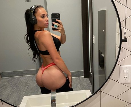 ladyboy xxx nur fans porno schöne foto