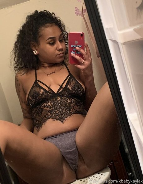 xxbabykaylaxx top sexy bilder