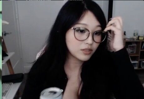 Kang Hee Yoon kunst pornostar galerie