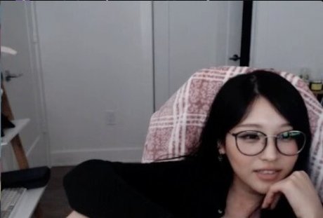 Kang Hee Yoon nackt beste foto