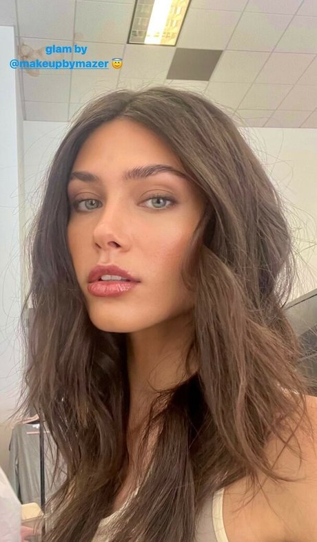 Victoria Bronova kunst erotische bild