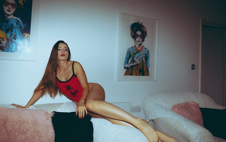 kurvige milf-onlyfans hd heiße foto