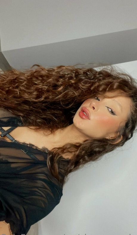 wetdreamycurls pornostar sexy bilder