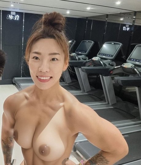 Gwan Si Mul Ai Porn model heiße bild