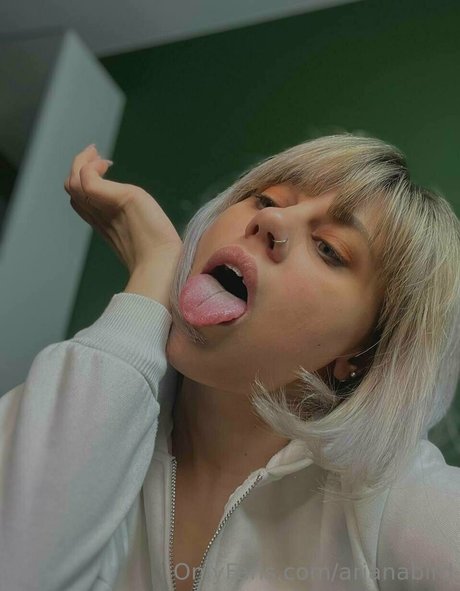 arianabird schauspielerin erwachsene galerien