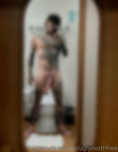 uglynorthfree model perfekte bild