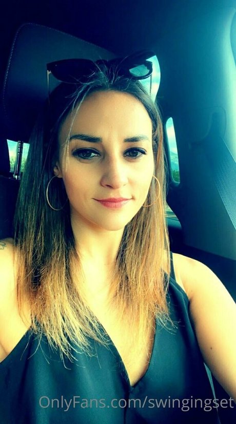 swingingset heiße nackte fotos