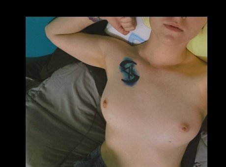 goodest puppy perfekte nackt fotos