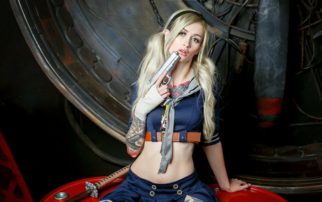 Avrora sg erotische hd bild