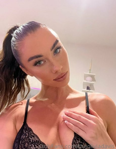 theoliviadavis perfekte erotische bilder