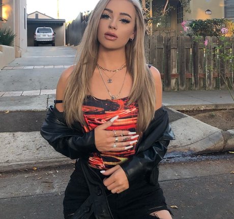 Viperous schauspielerin hd archiv