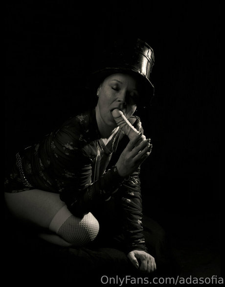 adasofia erwachsene schöne fotos