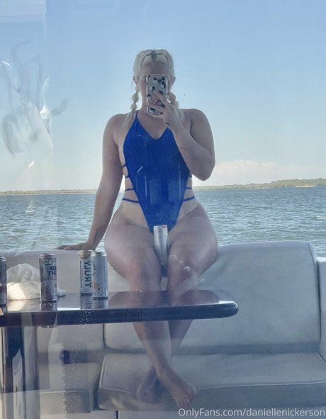 Danielle Nickerson porno nette archiv