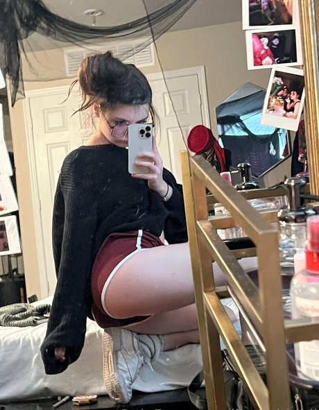 Lilmochidoll porno erotische foto