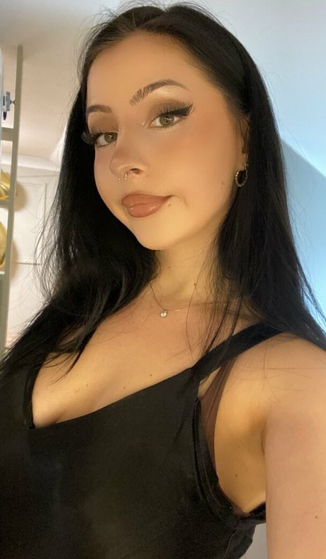 Kyotostars nackt exklusive bild