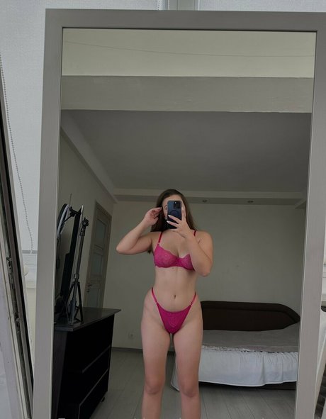 the cherry on the cake kunst hübsche galerien