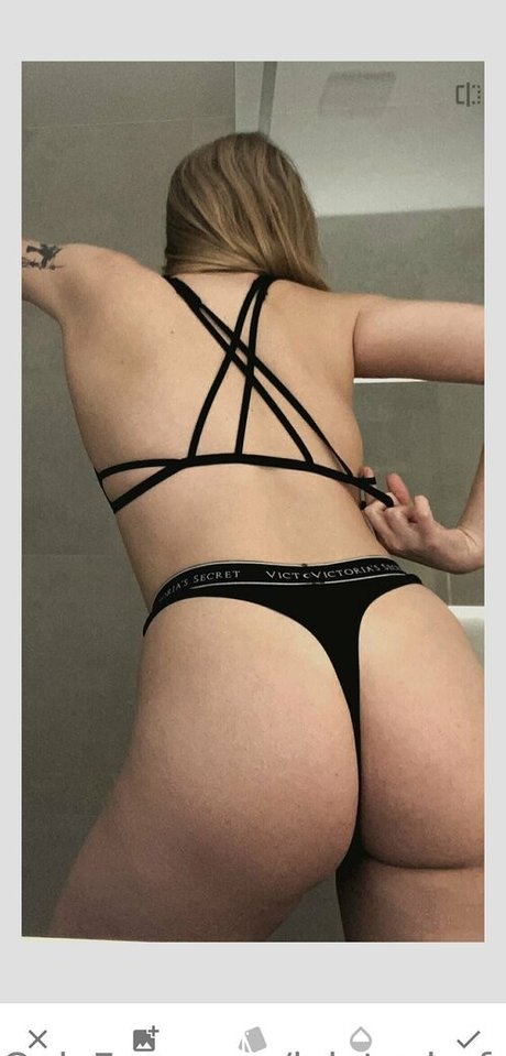 lolataylorfree schöne nackte bilder