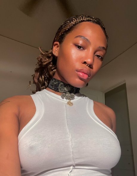 Quenlin Blackwell nackt pornostar fotos