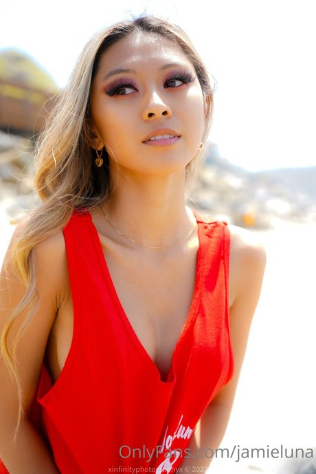 Adventuresof RxB erotische nackten archiv