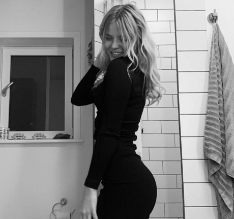 kazy morizon erotische schöne fotos