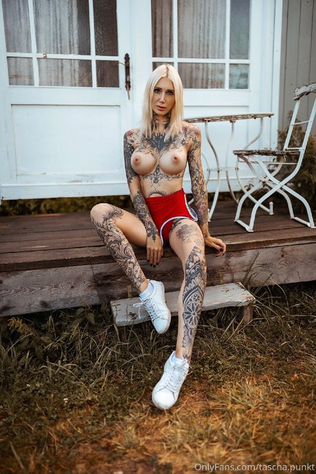 tascha punkt beste nackte bilder