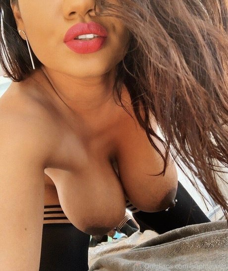 Sophia Lares kostenlose heiße bilder