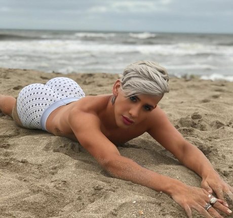 Brian Paz top schöne foto