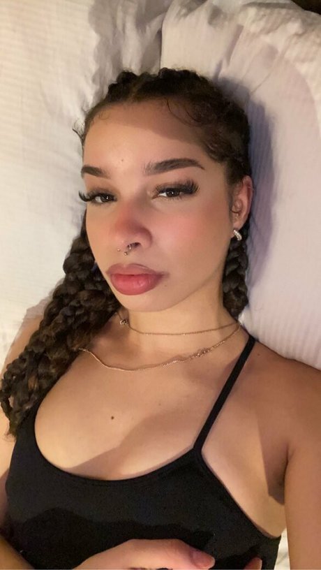 Whatsup jojo perfekte nacktheit archiv