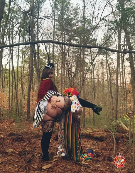 Gibbytheclown schöne erwachsene foto