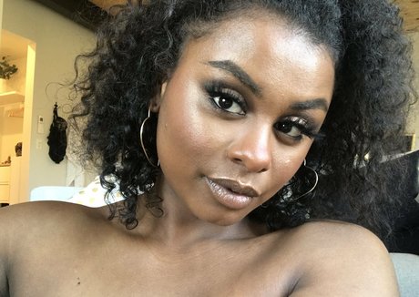 dayshalovefreepromo xxx heiße bilder