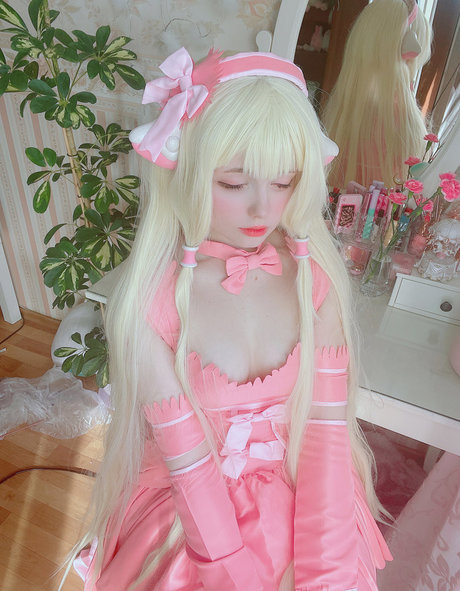 große blonde onlyfans hd perfekte foto