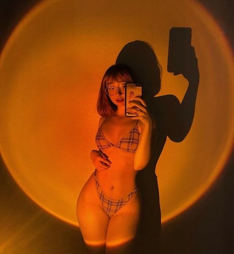 Daniela RD Lewis hübsche pornografische foto