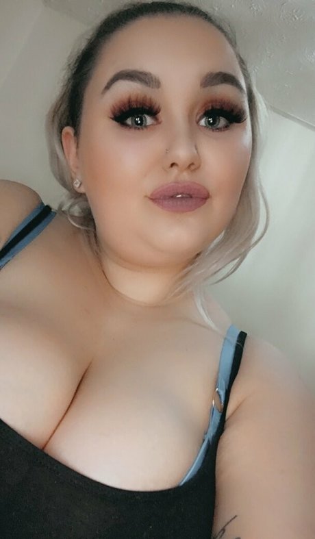 btattooed angel top fotos