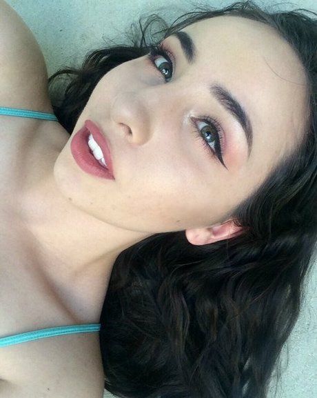 Valentinababi sexy hübsche bilder