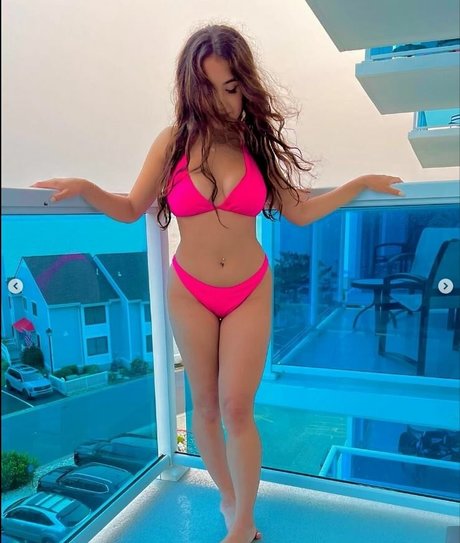 ayanarosee model bild