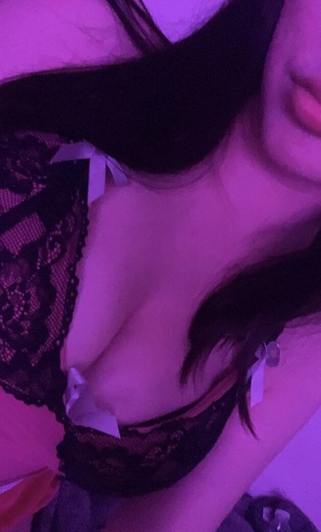 iloveglitt3r erotische akt bild