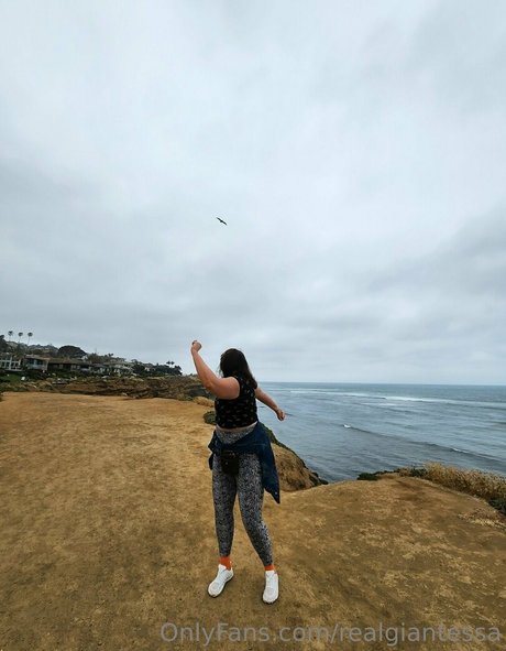 realgiantessa hd erotische archiv